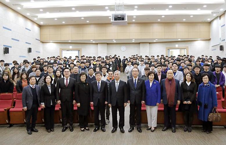 추궈홍(邱國洪) 주한 중국대사 초청 특강 개최